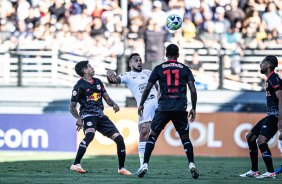 Maycon em ao na partida contra o Red Bull Bragantino