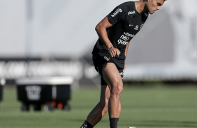 Fausto Vera em ao no treinamento do Corinthians