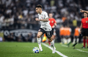 Gustavo Silva em ao durante jogo do Corinthians contra o Atltico-MG