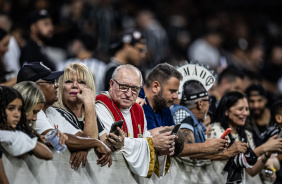 Torcida do Corinthians durante jogo do Corinthians contra o Atltico-MG