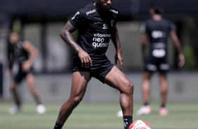 Diego Palacios em ao durante treino do Corinthians no CT Joaquim Grava