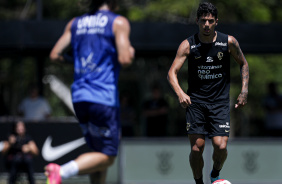 Zagueiro Caetano durante jogo-treino contra o Unio So Joo