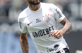 Yuri Alberto comemora gol contra o Novorizontino
