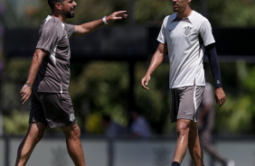 Antnio Oliveira e Joo Pedro Tchoca durante treinamento