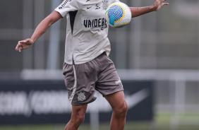 Joo Pedro Tchoca durante treino do Corinthians