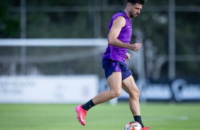 Héctor Hernández em atividade no CT