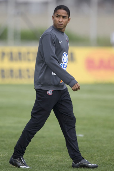 Jorge Henrique durante o treino do Corinthians realizado esta tarde no Parque Ecol�gico do Tiete; o pr�ximo jogo do time ser� domingo, dia 27/09, contra o S�o Paulo, no est�dio do Morumbi, pelo returno do Campeonato Brasileiro 2009
