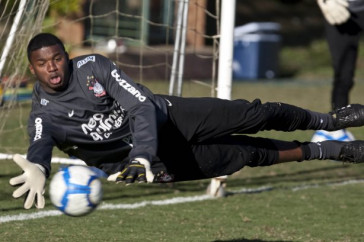 Felipe durante treino na intertemporada do Corinthians, realizado esta tarde no Oscar Inn Resort em Aguas de Lindoia, interior de S�o Paulo. O pr�ximo jogo do time ser� dia 14/07, contra o Cear�, no est�dio Castel�o, pela 7� rodada do Campeonato Brasileiro 2010; S�o Paulo, Brasil