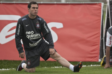 Bruno Cesar durante o treino do Corinthians, realizado esta tarde no CT Joaquim Grava, no Parque Ecol�gico do Tiete. O pr�ximo jogo da equipe, ser� amanh�, quarta-feira, dia 29/09, contra o Botafogo, no Pacaembu, pela 26. a rodada do Campeonato Brasileiro de 2010