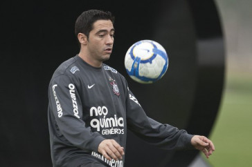 Chic�o durante o treino do Corinthians, realizado esta tarde no CT Joaquim Grava, no Parque Ecol�gico do Tiete. O pr�ximo jogo da equipe, ser� amanh�, quarta-feira, dia 29/09, contra o Botafogo, no Pacaembu, pela 26. a rodada do Campeonato Brasileiro de 2010