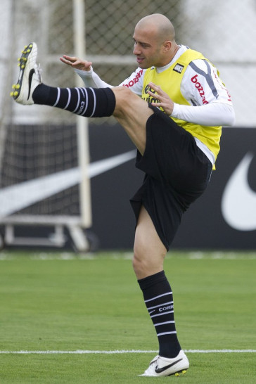 Alessandro que volta ao time amanh� durante o treino do Corinthians esta tarde no CT Joaquim Grava, no Parque Ecol�gico do Tiete. O time se prepara para o jogo contra o Gr�mio, amanh�, dia 31/08, quarta-feira a noite, no est�dio do Pacaembu, primeira partida do segundo turno, v�lida pela 20� rodada do Brasileir�o 2011