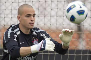 Julio Cesar durante o treino do Corinthians esta tarde no CT Joaquim Grava, no Parque Ecol�gico do Tiete. O time se prepara para o jogo contra o Gr�mio, amanh�, dia 31/08, quarta-feira a noite, no est�dio do Pacaembu, primeira partida do segundo turno, v�lida pela 20� rodada do Brasileir�o 2011