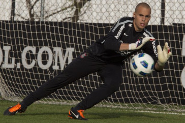 Julio Cesar durante o treino do Corinthians esta tarde no CT Joaquim Grava, no Parque Ecol�gico do Tiete. O time se prepara para o jogo contra o Flamengo, quinta-feira a noite, dia 08/09, no est�dio do Pacaembu, v�lida pela 22� rodada do Brasileir�o 2011