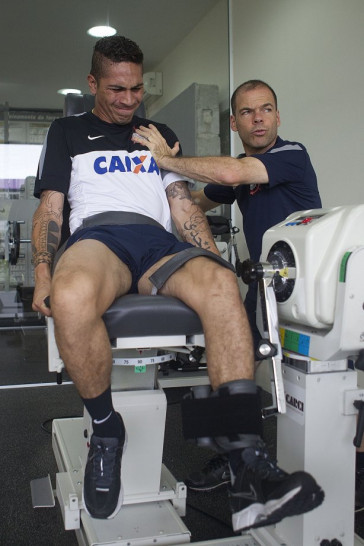 O jogadores do elenco fizeram exames de ouvido, nariz e garganta hoje pela manh� no CT Joaquim Grava, localizado no Parque Ecol�gico do Tiete. O pr�ximo jogo da equipe ser� domingo, dia 20/01, contra o Paulista de Jundia�, no est�dio Jaime Cintra , em Jundia�, v�lido pela 1� rodada do Campeonato Paulista de 2013