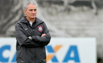 O t�cnico Tite do Corinthians durante treino. realizado no CT Joaquim Grava. (Rodrigo Coca)FotoArena 04/10/2013