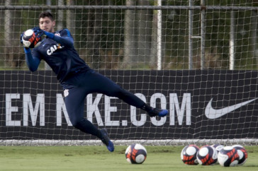 Ca�que Fran�a durante treino no CT antes do cl�ssico contra o Santos pelo Paulist�o