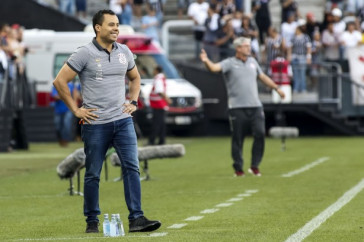 Jair Ventura comandou o empate contra o Internacional, pelo Brasileir�o