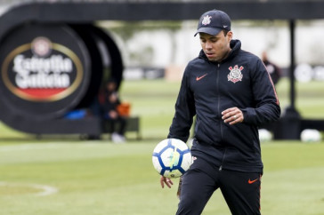 Corinthians se prepara para enfrentar o S�o Paulo