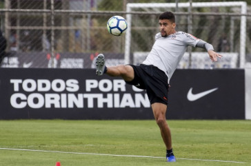 Corinthians se prepara para enfrentar o S�o Paulo