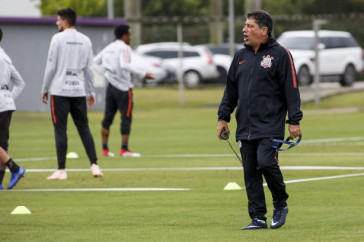 Corinthians se prepara para enfrentar o S�o Paulo