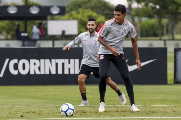 Corinthians se prepara para enfrentar o S�o Paulo