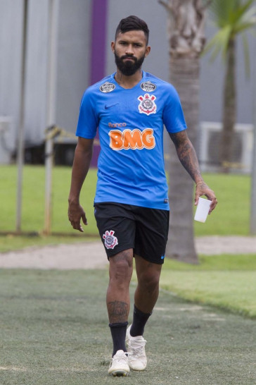 Marquinhos no treino de hoje no CT; Tim�o se prepara para jogo contra o Racing