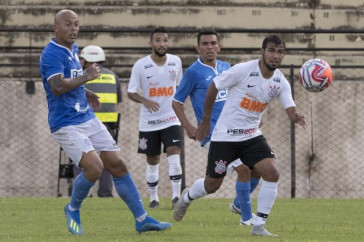 Clayson e Sornoza diante o S�o Bento, pelo Campeonato Paulista 19