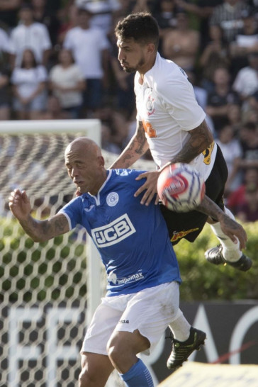 Pedro Henrique foi titular contra o S�o Bento, em Sorocaba, pelo Paulist�o