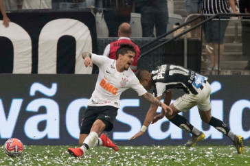 Fagner em partida contra o Santos, pelo Paulist�o 2019