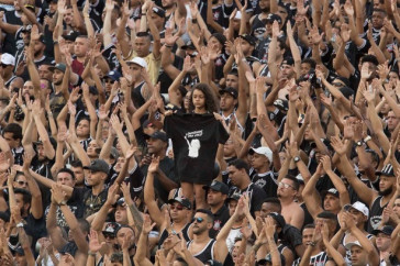 Torcida lotou a Arena Corinthians durante cl�ssico contra o Santos
