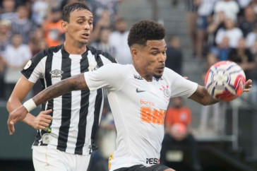 Urso em atua��o contra o Santos, pelo Campeonato Paulista, na Arena Corinthians
