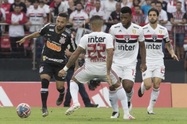 Clayson foi bem no duelo contra o S�o Paulo, pela final do Paulist�o 2019