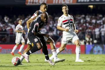 Vagner Love entrou no segundo tempo na partida contra o S�o Paulo, pelo Paulist�o 2019