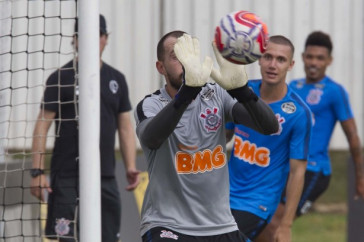 Walter treina no CT para duelo contra o Santos, pela semifinal do Paulist�o