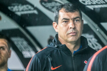 Carille na vit�ria contra o Atl�tico-MG, pelo Brasileir�o, na Arena Corinthians