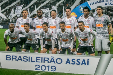 Foto oficial na vit�ria contra o Atl�tico-MG, pelo Brasileir�o, na Arena Corinthians