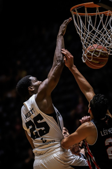 Corinthians perde para o S�o Paulo pelo NBB