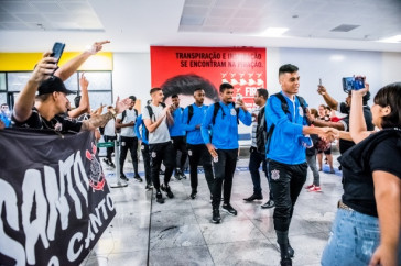 Delega��o do Corinthians Sub-20 chega ao Esp�rito Santo para semifinal contra o Flamengo