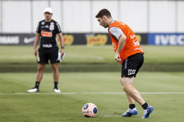 Argentino Mauro Boselli em segundo treino desta ter�a-feira