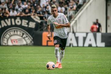 Cantillo durante a vit�ria do Corinthians contra o Santos