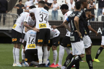 Comemora��o do primeiro gol do Corinthians no cl�ssico contra o Santos