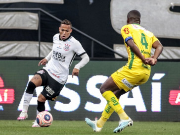 Janderson no duelo contra contra o Mirassol, pela semifinal do Paulist�o