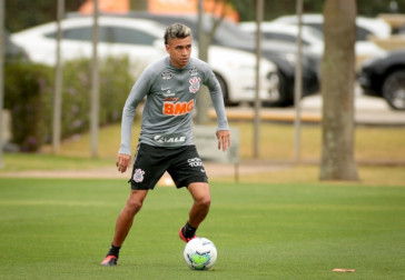 Elenco volta a trabalhar nesta terça-feira