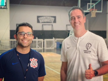 Vitor Galvani e Demétrius Ferraciú serão os técnicos corinthianos na temporada