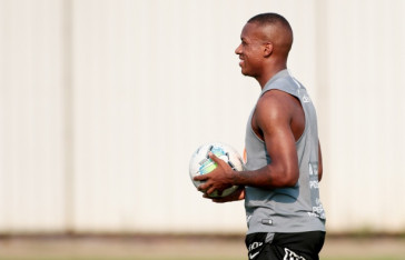 Xavier no �ltimo treino antes do duelo contra RB Bragantino, pelo Campeonato Brasileiro