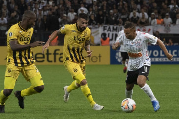 Libertadores 2020 foi um dos 12 campeonatos disputados pelo Corinthians sob administrao de Andrs Sanchez; clube conquistou dois estaduais, alm de um vice da Copa do Brasil