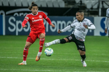 Otero no jogo contra o Internacional, pelo Brasileir�o, na Neo Qu�mica Arena