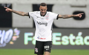Luan comemorando seu gol na vit�ria contra o Fluminense