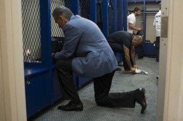 Tite no vestiário antes da partida contra o Colônia (ALE), na Florida Cup