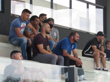 Alex, Alessandro e Danilo acompanham atividade nesta manhã